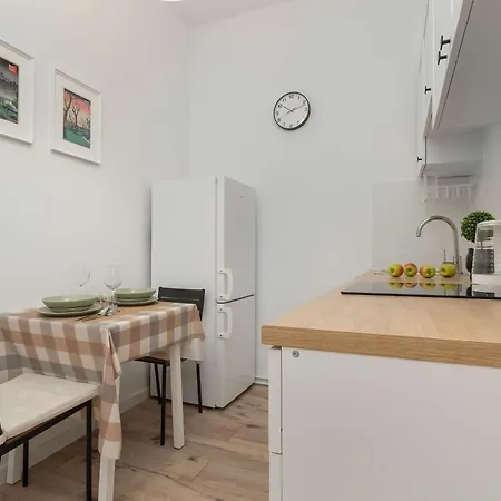 Beige Near Fabryczna Perfect For Remote Work By Renters