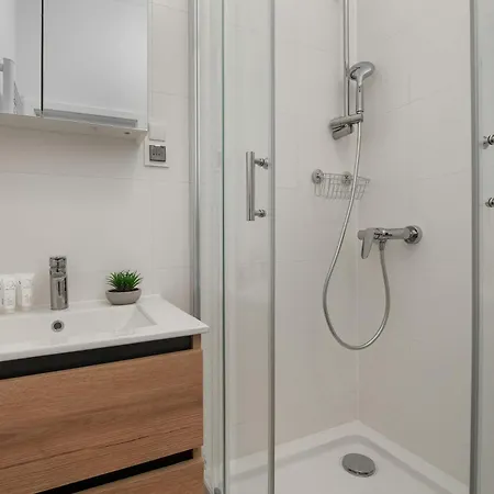 Beige Near Fabryczna Perfect For Remote Work By Renters