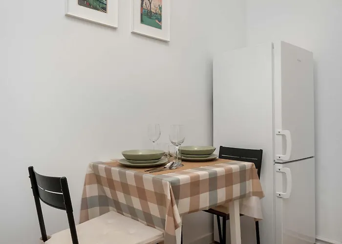 Beige Near Fabryczna Perfect For Remote Work By Renters *